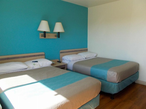 Motel 6-Green River, UT image 37