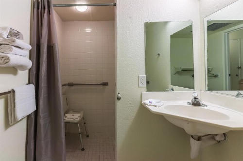 Motel 6-Green River, UT image 6